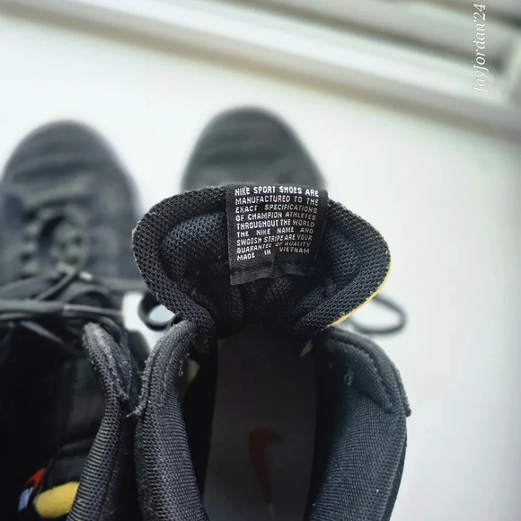 Nike Blazer Mid '77 Vintage - Black/White size Mens US 9.5 - Picture 7 of 7